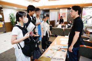 宿舎到着チェック。