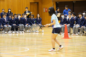 硬式テニス部。